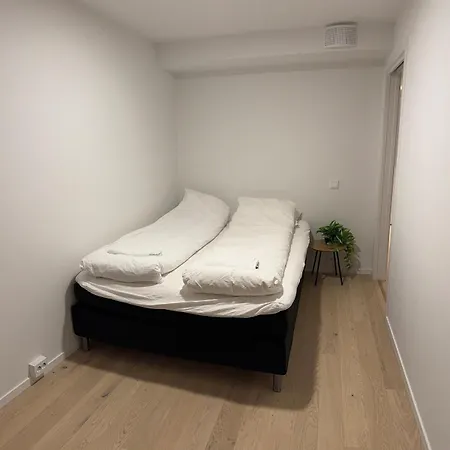 Brand New Apartment, Close To The Centre, Northern Lights, Shops Tromso