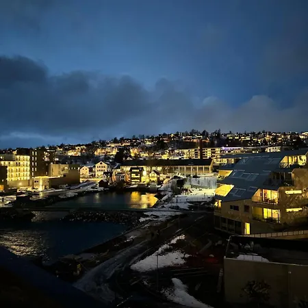 Brand New Apartment, Close To The Centre, Northern Lights, Shops Apartment Tromso